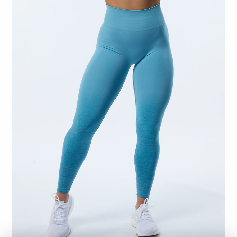 Alphalete leggings
